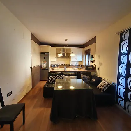 La Casa De Enriqueta Apartment *